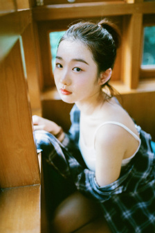 韩彩英三级